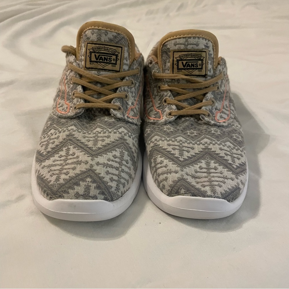 Vans Grey Patterned Sneakers - image 3